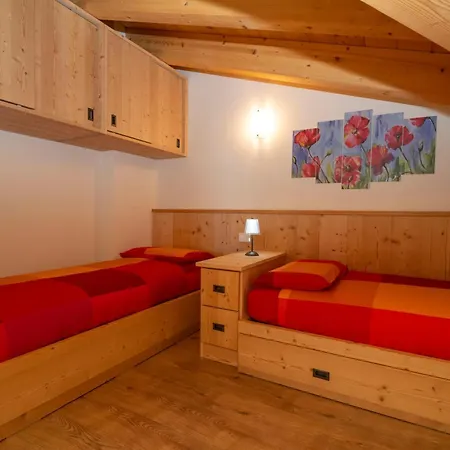Casa Reit Lägenhet Bormio