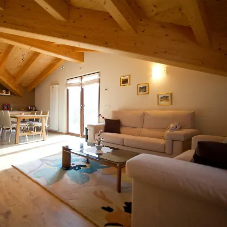 Lägenhet Casa Reit